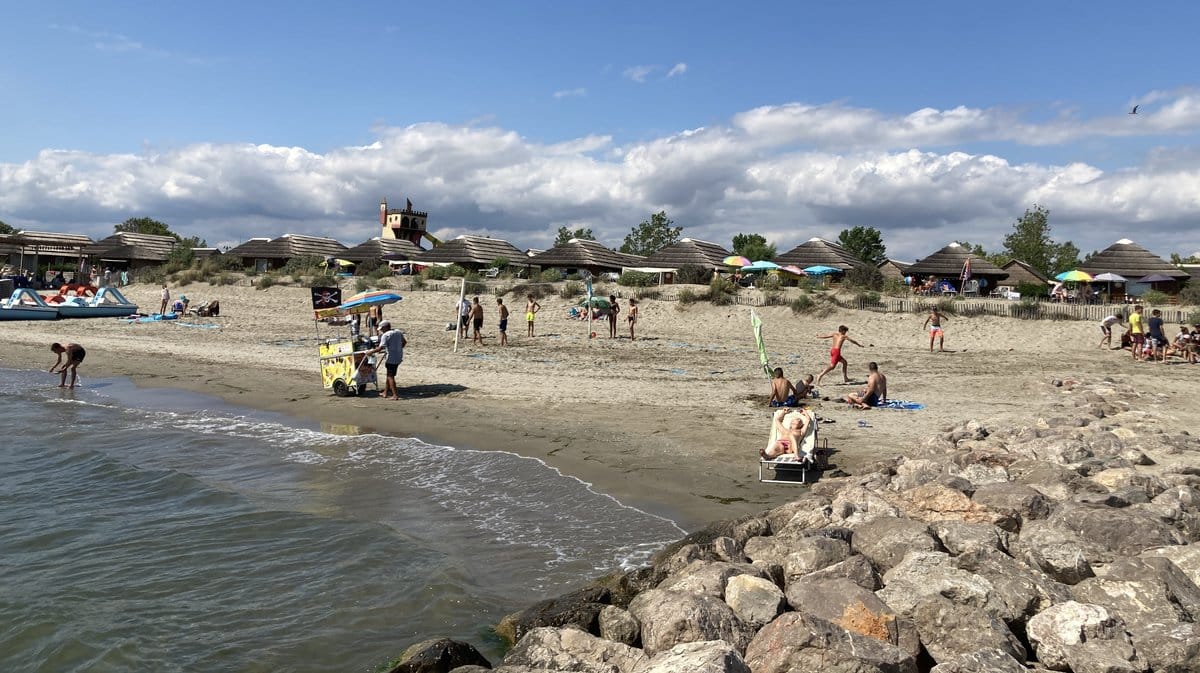 Plongée estivale à la plage du Boucanet un joyau du littoral languedocien 